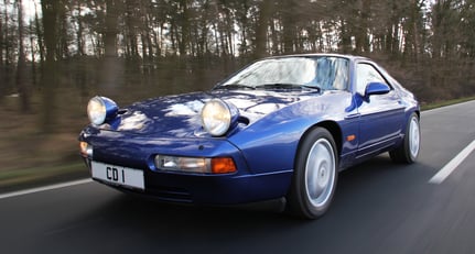 Porsche 928 GTS