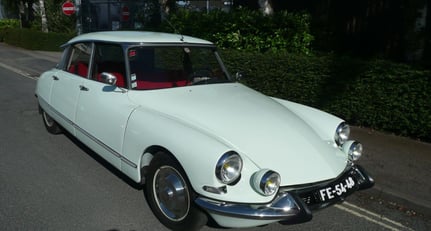 Citroen DS19 Pallas - for sale at Specialist Cars of Malton