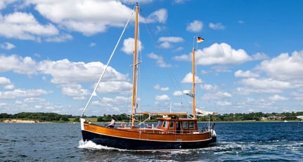 Classic sailboats sales