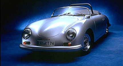 René Staud Automobilkalender 2004: Zwei außergewöhnliche Editionen