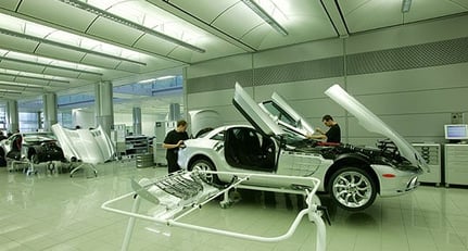 The Best of Both Worlds: Mercedes-Benz SLR McLaren Production in Woking