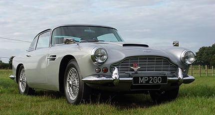 Aston Martin DB4