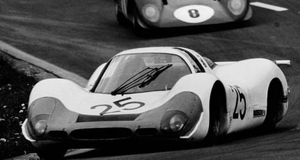 Neues Porsche 908 Buch: Der Dauerläufer