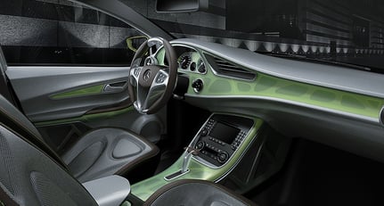 Mercedes-Benz Concept BlueZERO: Stromwechsel