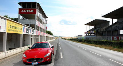 Maserati GranTurismo S Automatica: Road Trip to Reims 