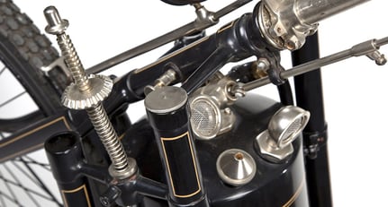 Hildebrand & Wolfmüller Motorrad für 161.000 Dollar versteigert