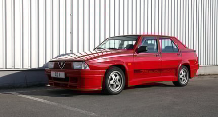 Alfa Romeo 75 Turbo Evoluzione