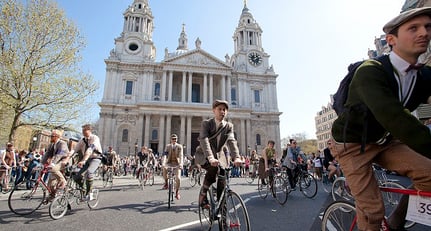 Tweed Run 2011: A Quiet Revolution