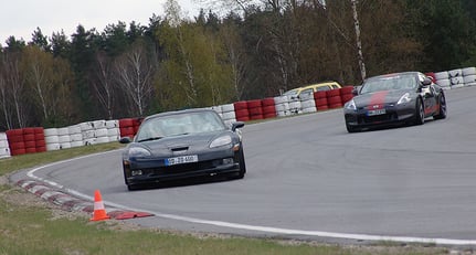 Schneller Linienverkehr: ADAC Sportfahrertraining im Driving Center Groß Dölln