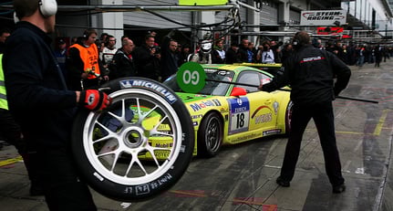 Manthey-Porsche gewinnt das 24h-Rennen am Nürburgring