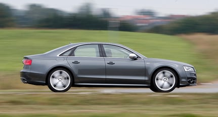 Audi S8: First Drive in 2012 model