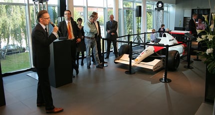 Kamps-Gruppe eröffnet feierlich neuen McLaren Showroom in Hamburg 