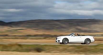 Bentley Continental GT und GTC V8: Powersport