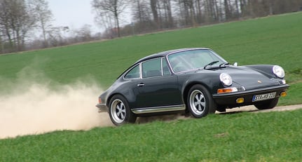 Porsche 911 ST by PS Automobile: Beauty Punch