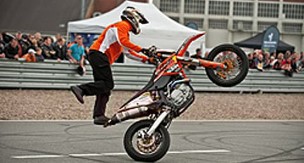 Motorrad StartUp Day 2012 im FSZ Lüneburg: Gentlemen, kick-start your engines!