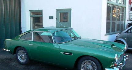 Aston Martin DB4 by Beacham