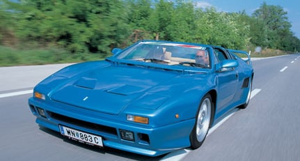 The Blue Panther - De Tomaso Pantera Si