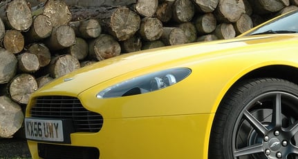 Aston Martin V8 Roadster Sportshift