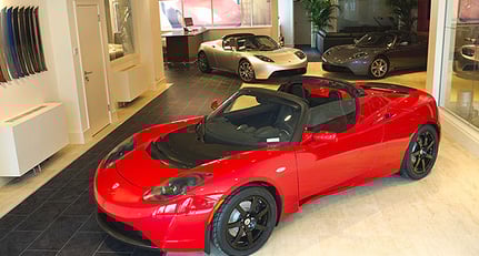 Tesla eröffnet Showroom in London