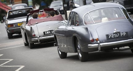 From Kensington to Camberley: Bristol car cavalcade stops London traffic