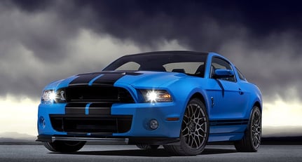 200mph Ford Shelby GT500 Mustang breaks cover in LA