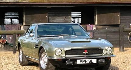 Aston Martin V8 Series II Salloon 1973