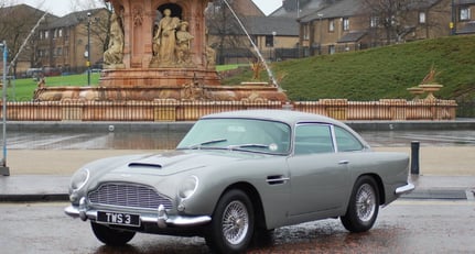 Aston Martin DB5 1964