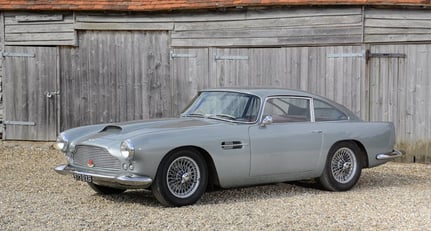 Aston Martin DB4 Series II 1961