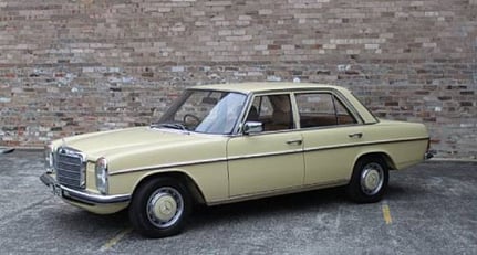 Mercedes-Benz /8 250/8 Compact Sedan 1975