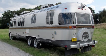 Motorhome Airstream Travel Trailer 345 1988