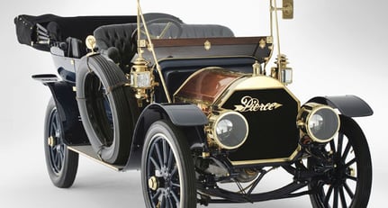 Pierce-Arrow  Series PP 40HP 7-Passenger Touring 1909