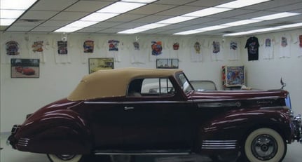 Packard Super Eight Convertible Victoria 1942