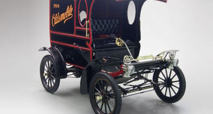 Oldsmobile Curved Dash Model R "Pie Wagon" 1904