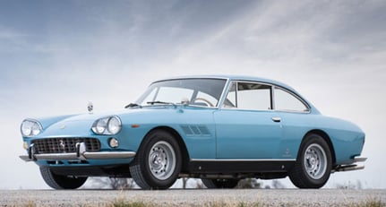 Ferrari 330 GT 2+2 1964