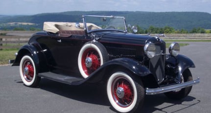 Ford Model 18  Deluxe Roadster 1932