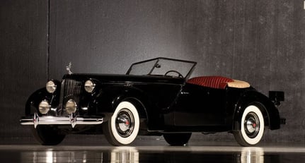 Packard Eight Victoria Convertible Darrin 1938