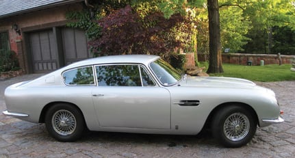 Aston Martin DB6 Vantage 1966