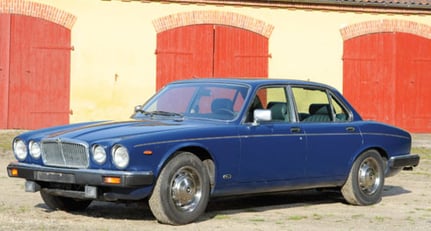 Jaguar XJ6 XJ-6 Saloon 1986