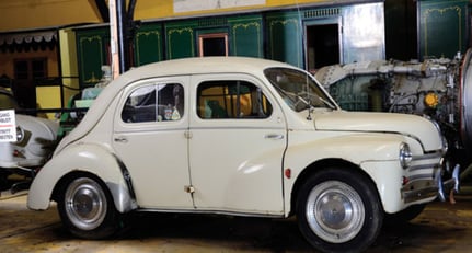 Renault 4CV  Sedan 1954