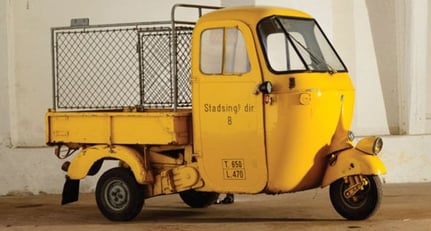 Piaggio Three-Wheeler Vespa Scooter Pickup 1948