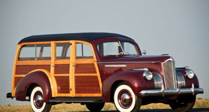 Packard Deluxe One-Ten  Station Wagon 1941