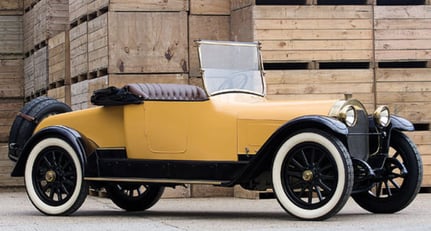 Locomobile 48 Two-passenger Roadster 1915