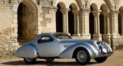 Talbot Lago T23 Teardrop Coupe Coachwork by Figoni et Falaschi 1938