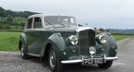 Bentley R Type  Countryman Coachwork by Radford 1954