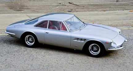 Ferrari 500 Superfast 1965