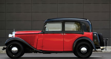 Mercedes-Benz Typ 200 W21 “Sonnenscheinlimousine” 1934