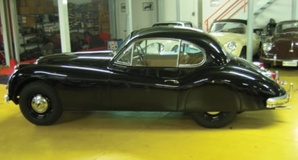 Jaguar XK140 FHC 1955