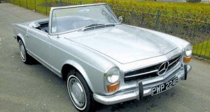 Mercedes-Benz SL Pagode 230SL 1967