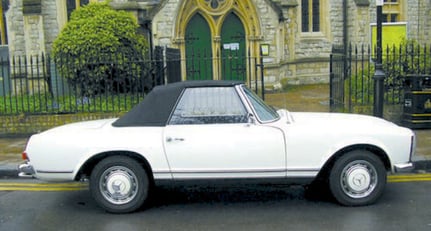 Mercedes-Benz SL Pagode 230 SL 1966