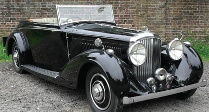 Bentley 4 1/4 Litre  Drophead Coupé by HJ Mulliner 1937
